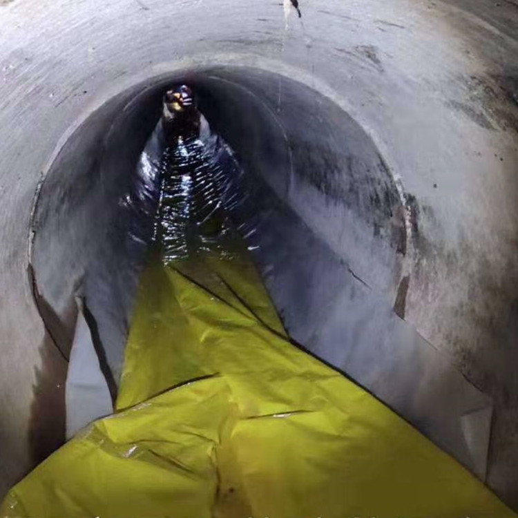 黄石港管道光固化修复